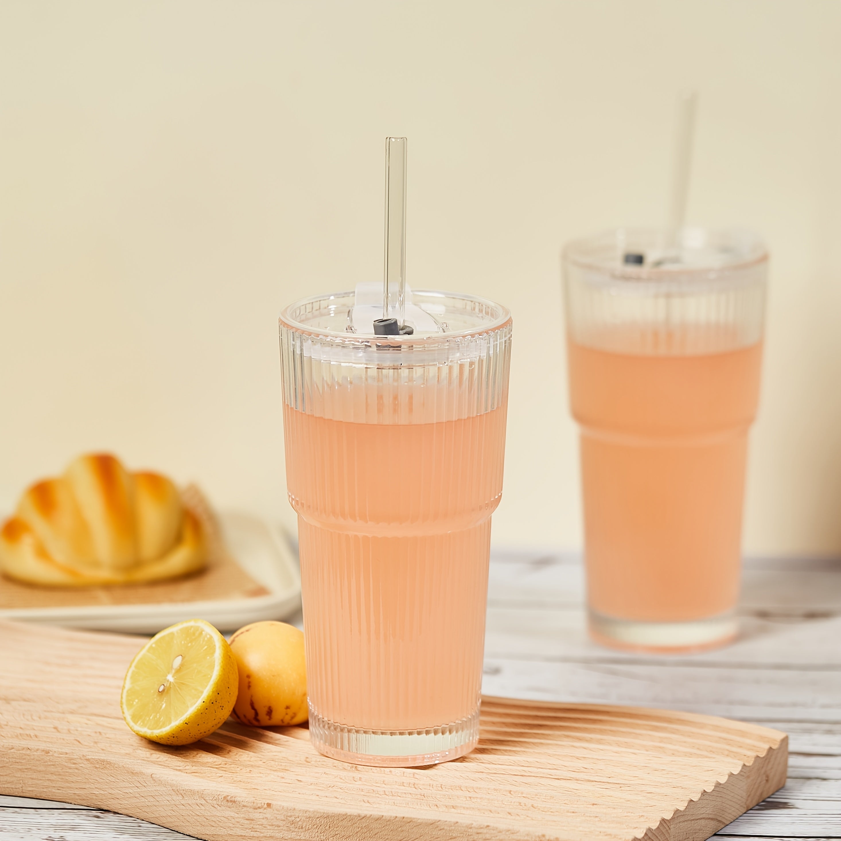 2pcs, 600ml/20oz Large Striped Glass with Lid - Reusable, Suitable for Cold Drinks, Juice, And Coffee - Ideal for Home, Office, And Holiday Gatherings, Perfect for Mother's Day And Easter Gifts.