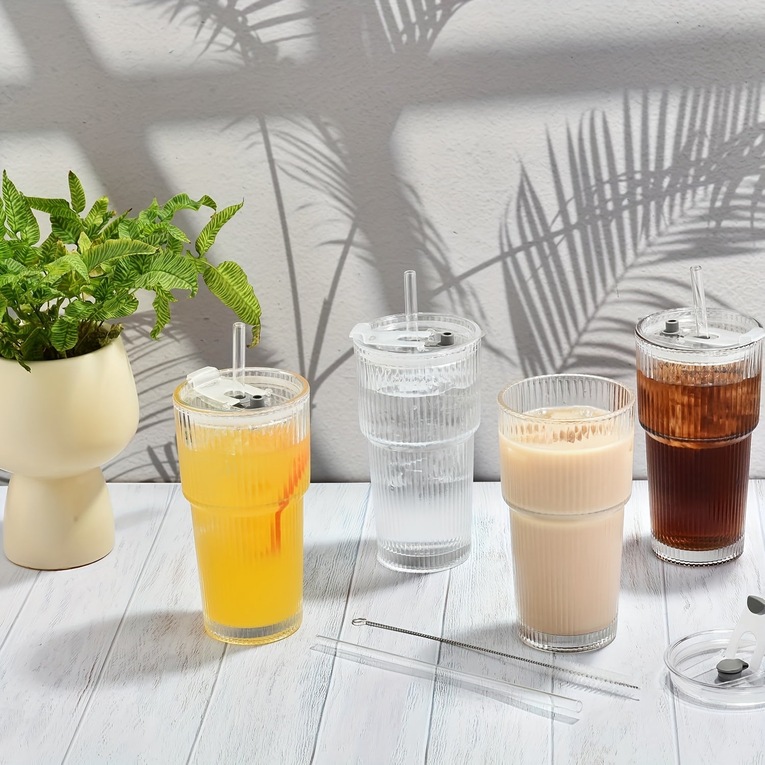 2pcs, 600ml/20oz High-value Glass Cups With Lids And 2 Straws, Thick Glass, Portable Drinking Cups - Coffee Cups, Beverage Cups, Smoothie Cups, Coffee Cups, Party Cups, Exquisite Gifts - Mother'S Day Gifts, Birthday Gifts
